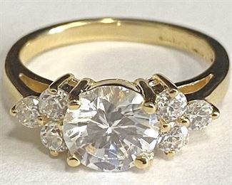 48w - Gold-tone Costume Ring Sz 5
