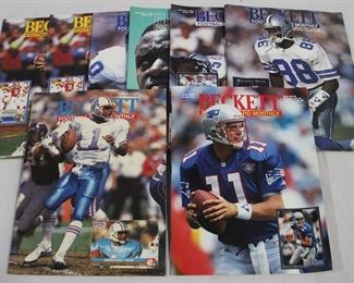 76x - Lot of 8 Beckett Football Magazines
