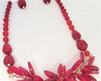 80c - Necklace & earrings set
