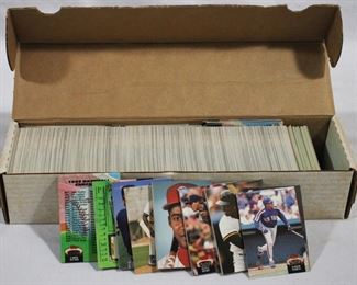 117 - 1992 Topps Stadium Club Baseball Cards
