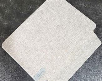 713 - Otterbox cover for Ipad
