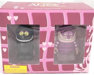 2059 - Vinylmation Alice in Wonderland Figure Set in Box
