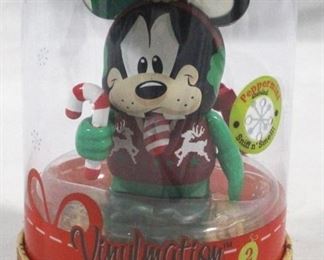 2083 - Vinylmation Jingle Smells 3" Figure in Box
