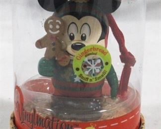 2084 - Vinylmation Jingle Smells 3" Figure in Box
