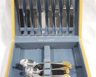 3017 - Retroneu 40 pc. Flatware Set in Box
