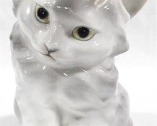 3035 - Noritake Bone Chine Cat 6" tall
