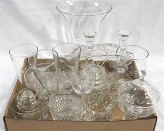 3098 - Tray Lot of Assorted Glass Items
