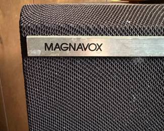 Tested & Working vintage Magnavox speakers 