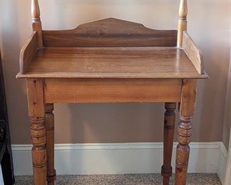 Antique wash stand