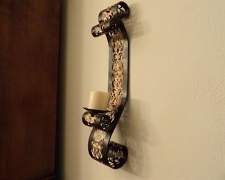 Candle holder metal wall hanging