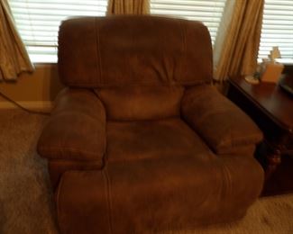 Leather/faux suede recliner