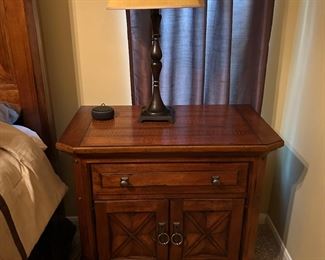 A.R.T Furniture end table