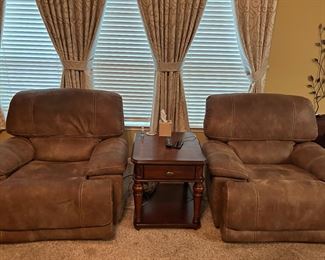 Universal Furniture side table