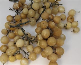 Stone grapes