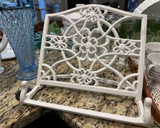 Wrought iron cook book stand