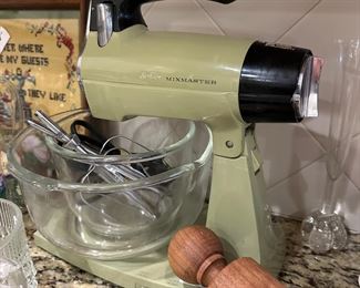 Vintage Sunbeam MixMaster standing mixer