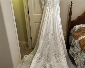 Vintage wedding dress