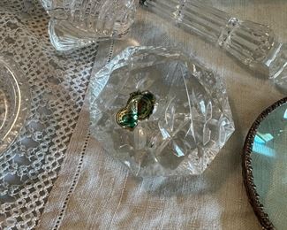 Waterford psperweight