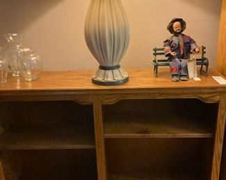 Wooden display shelf