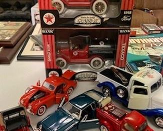 Texaco & other metal trucks