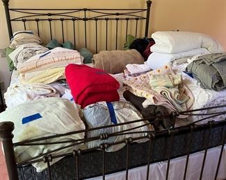 King, Full & Twin sized bedding