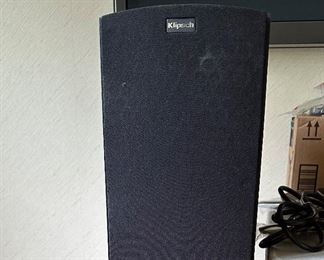 KLIPSCH SURROUND SOUND SPEAKER SET