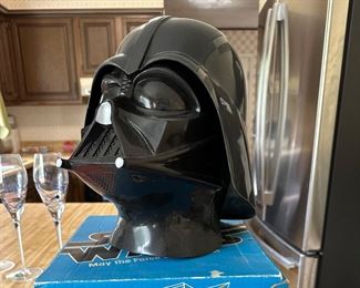 VINTAGE DARTH VADER MASK W/BOX