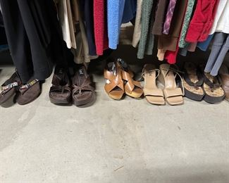 WOMEN’S SHOES SIZE 8 1/2