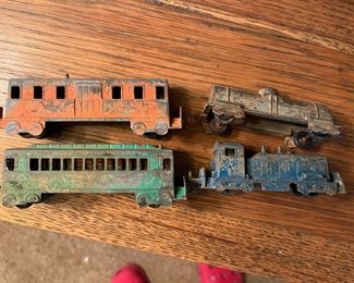 cast iron train pieces