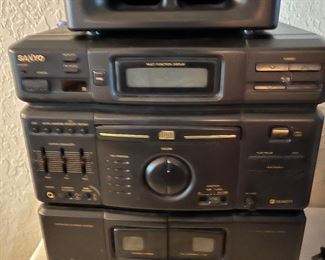 Sanyo all-in-one stereo