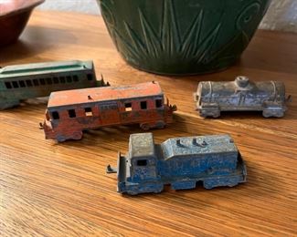 cast iron train pieces