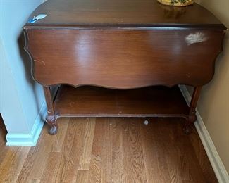 Item 1 - Drop Leaf Table - $35 (This is for the drop table only no pictured accessories included)
