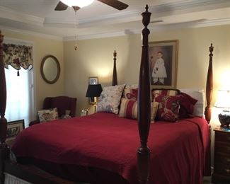 Henkel Harris Queen Poster bed