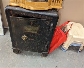 Early safe with combination 