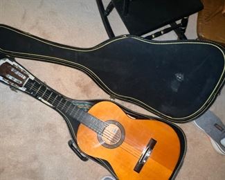 DIA Acoustic Guitar with case $75