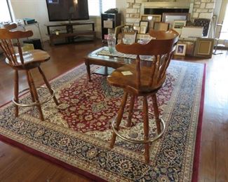 Six bar stools in excellent shape.