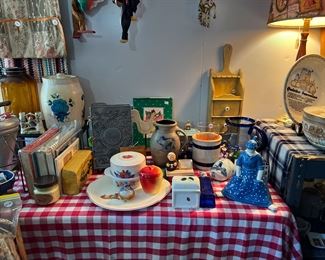 Vintage canning strainer, cookbooks, large crock with Rosemaling, vintage Ball glass jars, rag rug, clothespin holder, Rowe pitcher