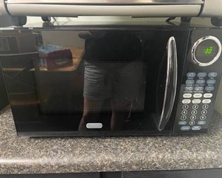 Sunbeam Countertop Microwave Oven