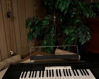 Yamaha PSR 60 keyboard