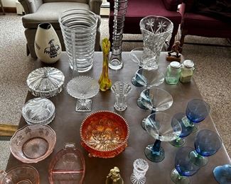 Selection of various glassware, Imperial Glass Luster Rose footed Marigold carnival bowl, depression, cocktail glasses (set of 4), covered dishes, vases…