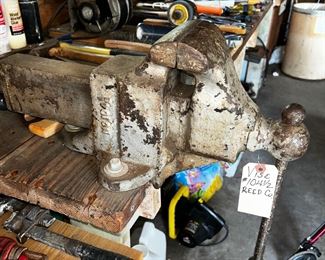 work bench Vise #104 1/2 from the Reed Co.