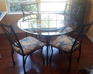 44" inch round table