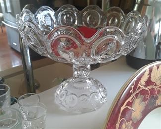 Moon and stars pattern Glass 
Vintage footed compote bowl