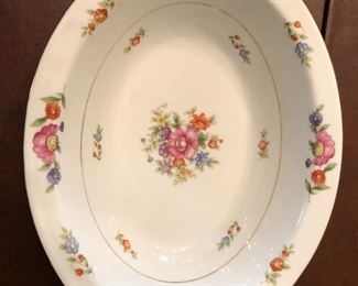 Vegetable serving dish