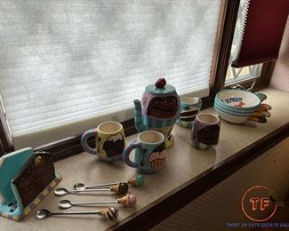 JOANNE DELOMBA Ice Cream / Dessert Dishes