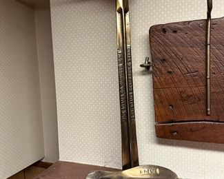 Adams Co Dubuque IA Shoe Cobbler Stand