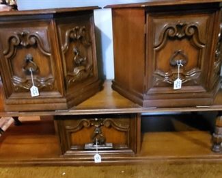 Side tables with matching coffee table
Side tables-hexagon-24x19
Coffee-22x60x15