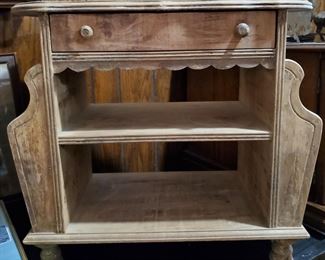 Rustic side table
26x24x13