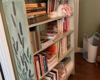 Someone did a great job on this bookcase!  So unique!