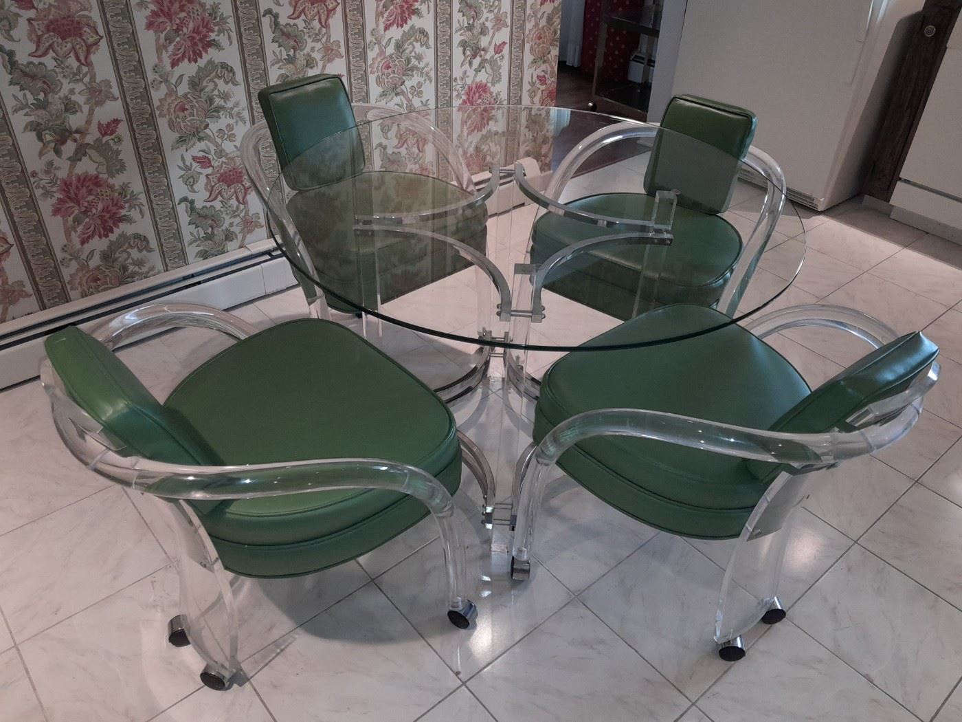 Original Mid-Century Modern Acrylic Dinette Set In MIINT CONDITION